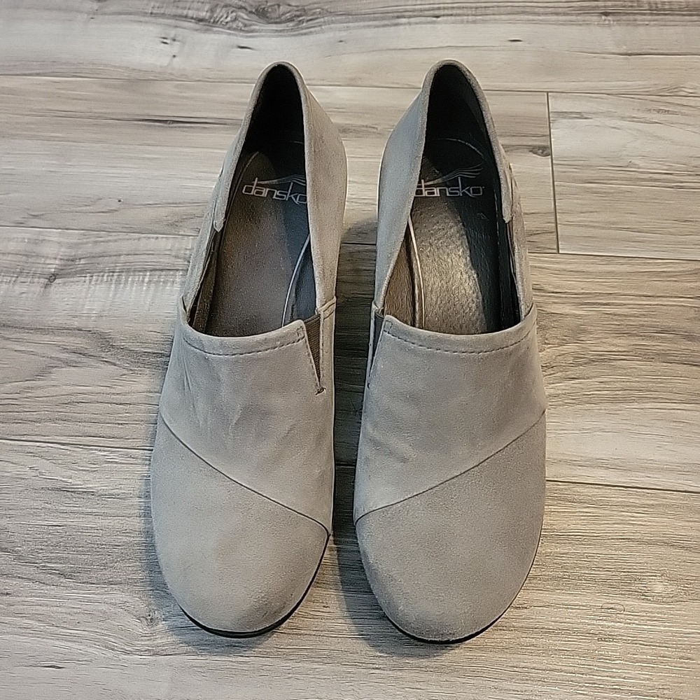 Dansko Wedge Heel Shoe Womens Gray EU 41 Suede Leather US 10.5 Style 0314